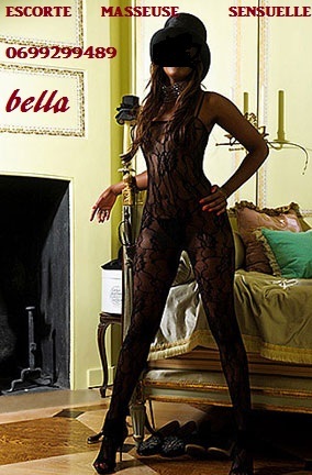 une belle black masseuse sensuel escorte paris