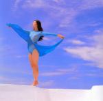 geisha  jolie et mince  pour massage sublime  complet a domicile sur paris