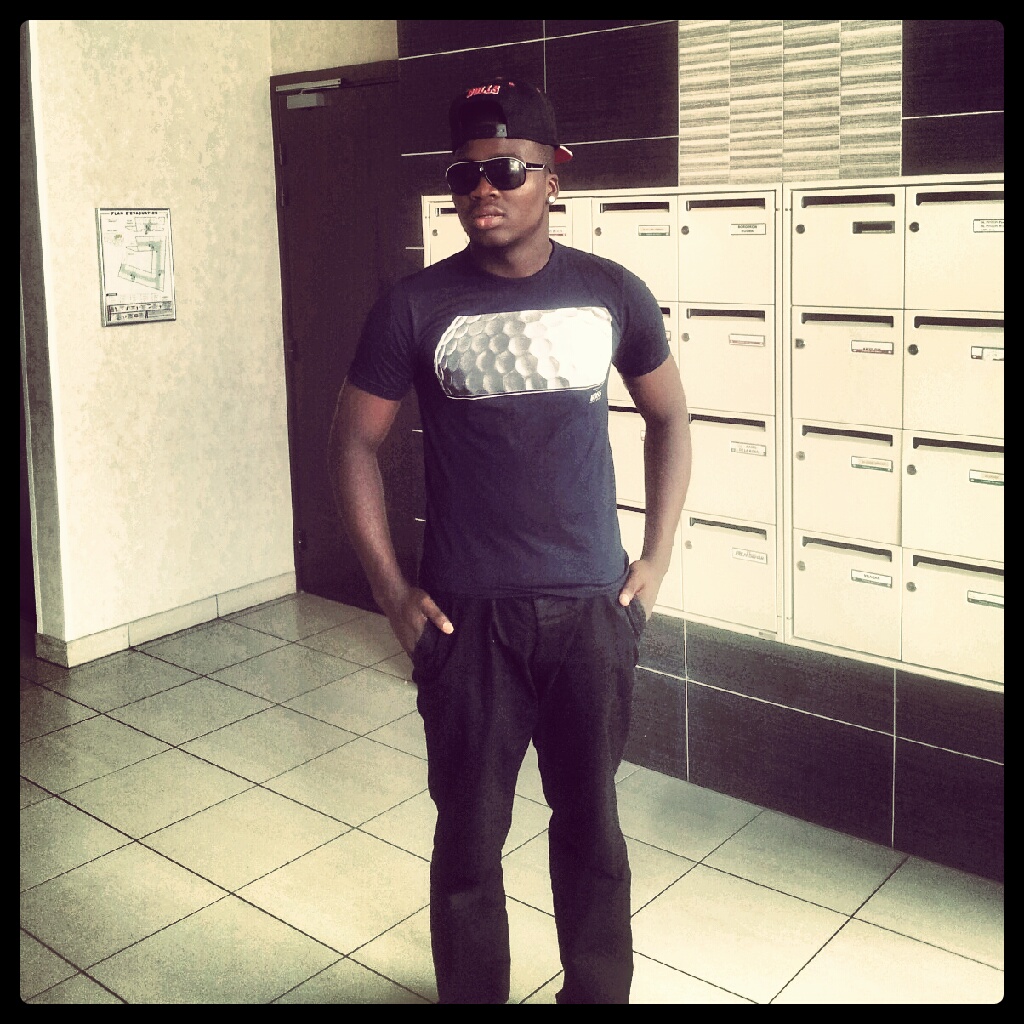 Homme de 18 ans cherche rencontre sans lendemain