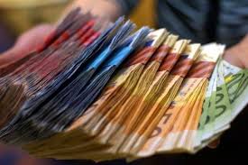 Bonjour Avez-vous des soucis financiers?