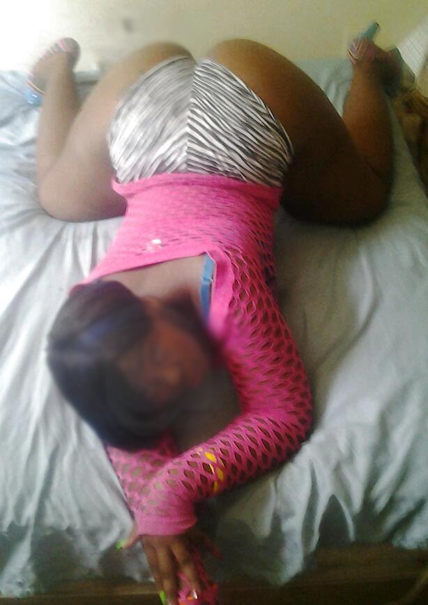 ESCORTE BLACK RECOIT SUR PARIS 15 EM