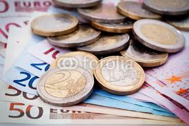 tairiscint iasachta idir dola tromchúiseach ar leith