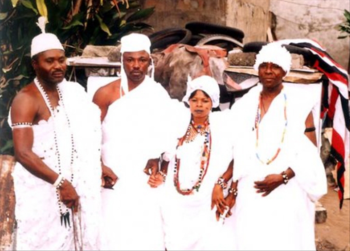 Marabout puissant, sorcellerie, médecine traditionnelle